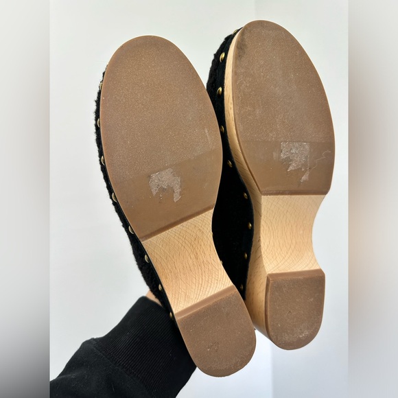 ⛔️SOLD⛔️J. Crew Black Sherpa Wooden Clogs Round Toe Mules Slip ons Size 8.5 - Picture 4 of 9
